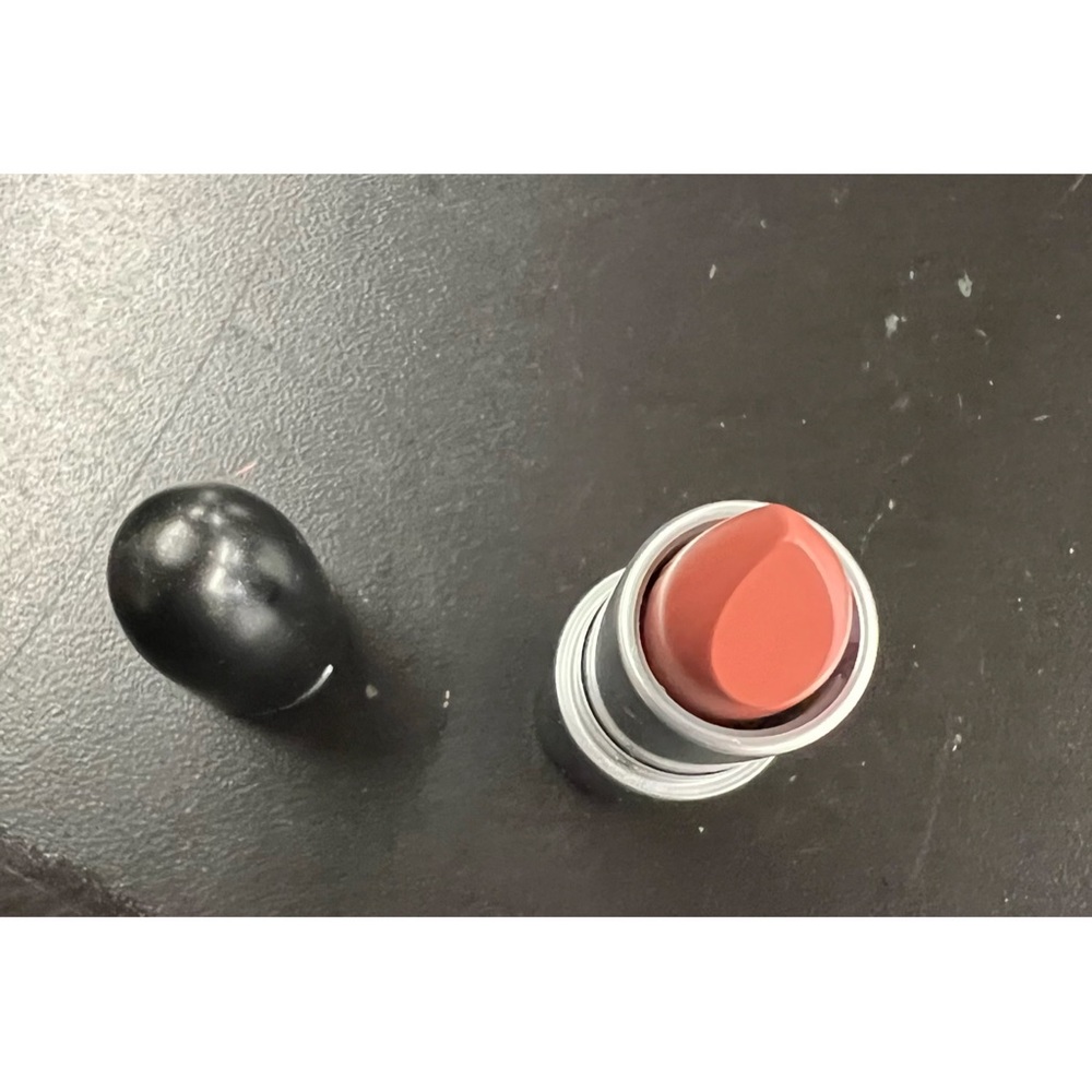 MAC Lipstick in Velvet Teddy
